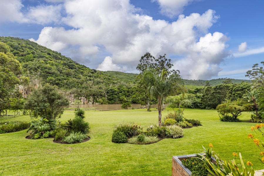 6 Bedroom Property for Sale in Dorchester Heights Eastern Cape